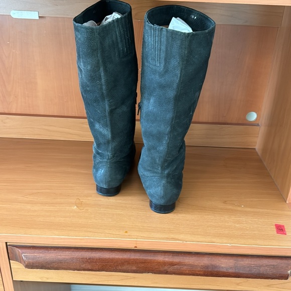 Chocolate Blu charcoal grey up to knee boots. - Picture 4 of 4